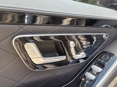 Used 2022 Mercedes-Benz S 580 4MATIC Sedan image 14
