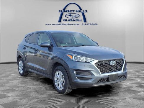 Used 2019 Hyundai Tucson SE image 1