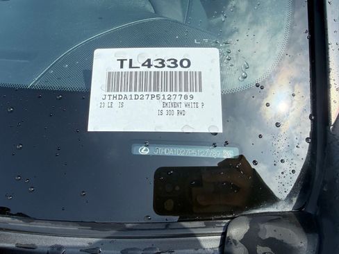 Used 2023 Lexus IS 300 w/ Premium Package image 9