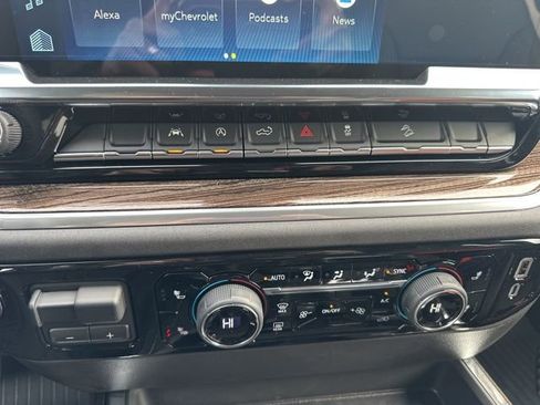 New 2025 Chevrolet Silverado 1500 LT Trail Boss w/ Convenience Package II image 23