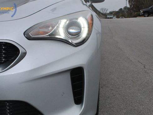 Used 2018 Kia Stinger image 13