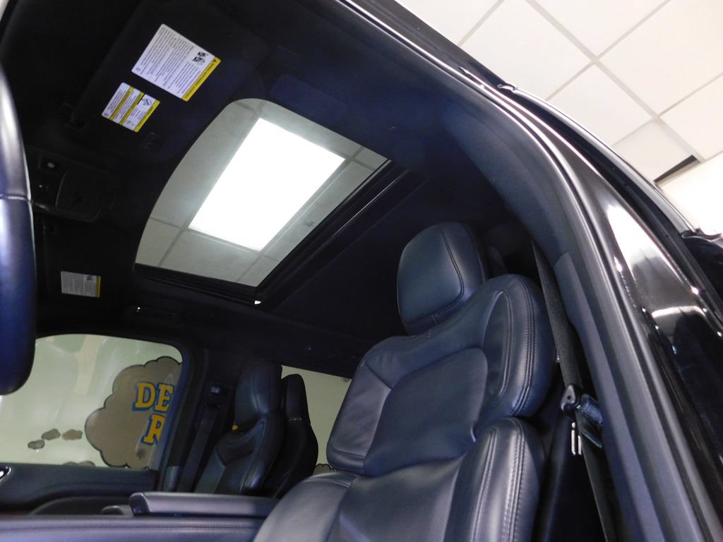 Used 2024 Lincoln Navigator Reserve w/ Equipment Group 201A AWD/4WD image 38
