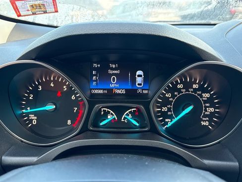 Used 2019 Ford Escape Titanium AWD/4WD image 7