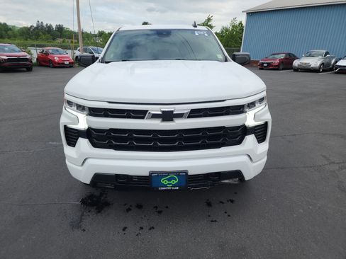 Certified 2024 Chevrolet Silverado 1500 RST w/ Z71 Off-Road Package AWD/4WD image 3