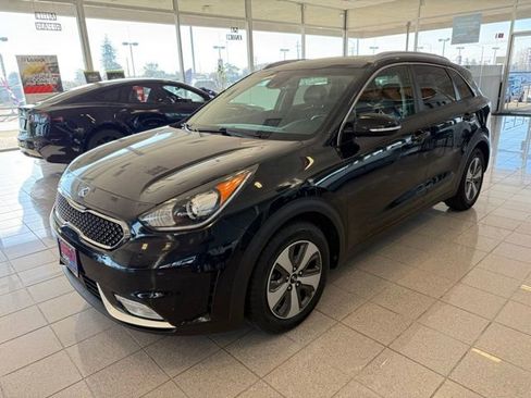 Used 2018 Kia Niro EX w/ EX Premium Package image 6