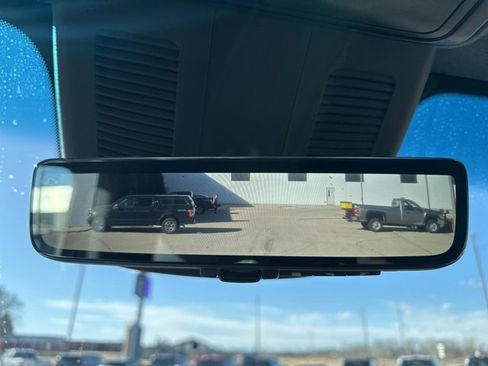 Used 2025 Mercedes-Benz Sprinter 2500 image 39