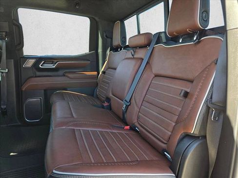 Used 2023 GMC Sierra 1500 Denali Ultimate image 19