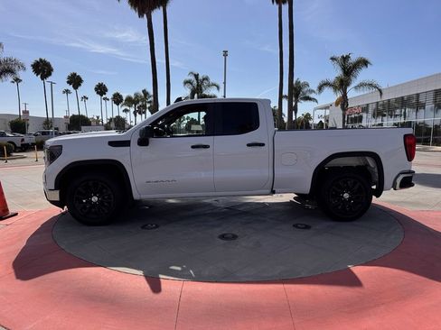 Used 2022 GMC Sierra 1500 Pro w/ Trailering Package RWD image 5
