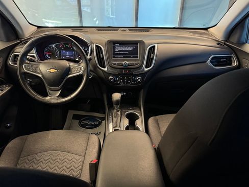Used 2022 Chevrolet Equinox LT AWD/4WD image 9