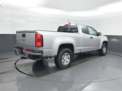 Used 2020 Chevrolet Colorado W/T image 24