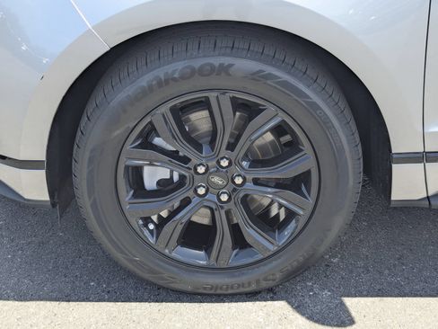 Used 2022 Ford Edge SE w/ Black Appearance Package AWD/4WD image 35