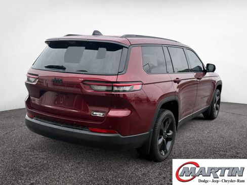 New 2025 Jeep Grand Cherokee L Limited w/ Luxury Tech Group II AWD/4WD image 5