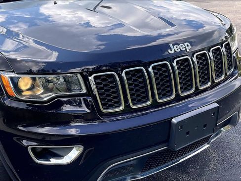 Used 2021 Jeep Grand Cherokee Limited AWD/4WD image 31