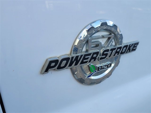 Used 2015 Ford F550 2WD Regular Cab Super Duty image 4