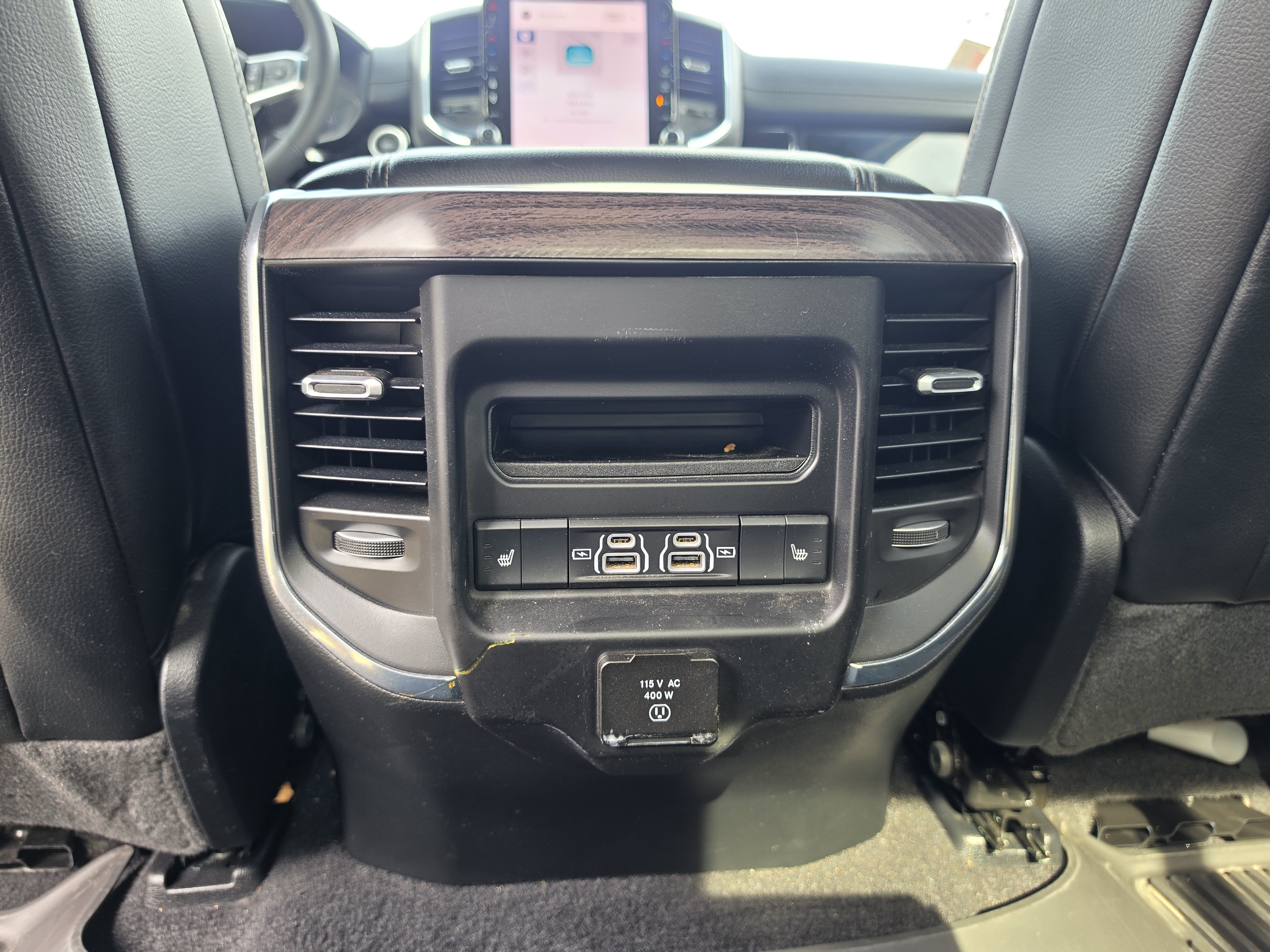 Used 2025 RAM 1500 Laramie w/ Night Edition AWD/4WD image 16