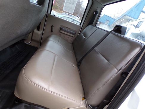 Used 2009 Ford F450 XL image 27