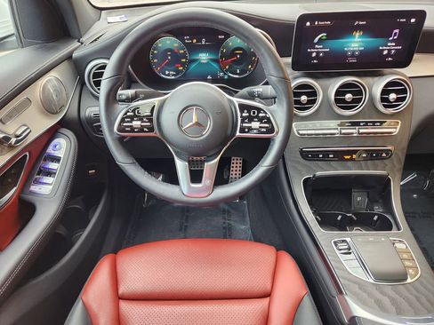 Used 2023 Mercedes-Benz GLC 300 4MATIC Coupe image 24