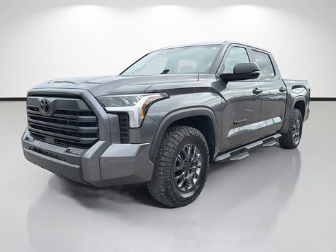 Used 2025 Toyota Tundra SR5 w/ SR5 Convenience Package RWD image 7