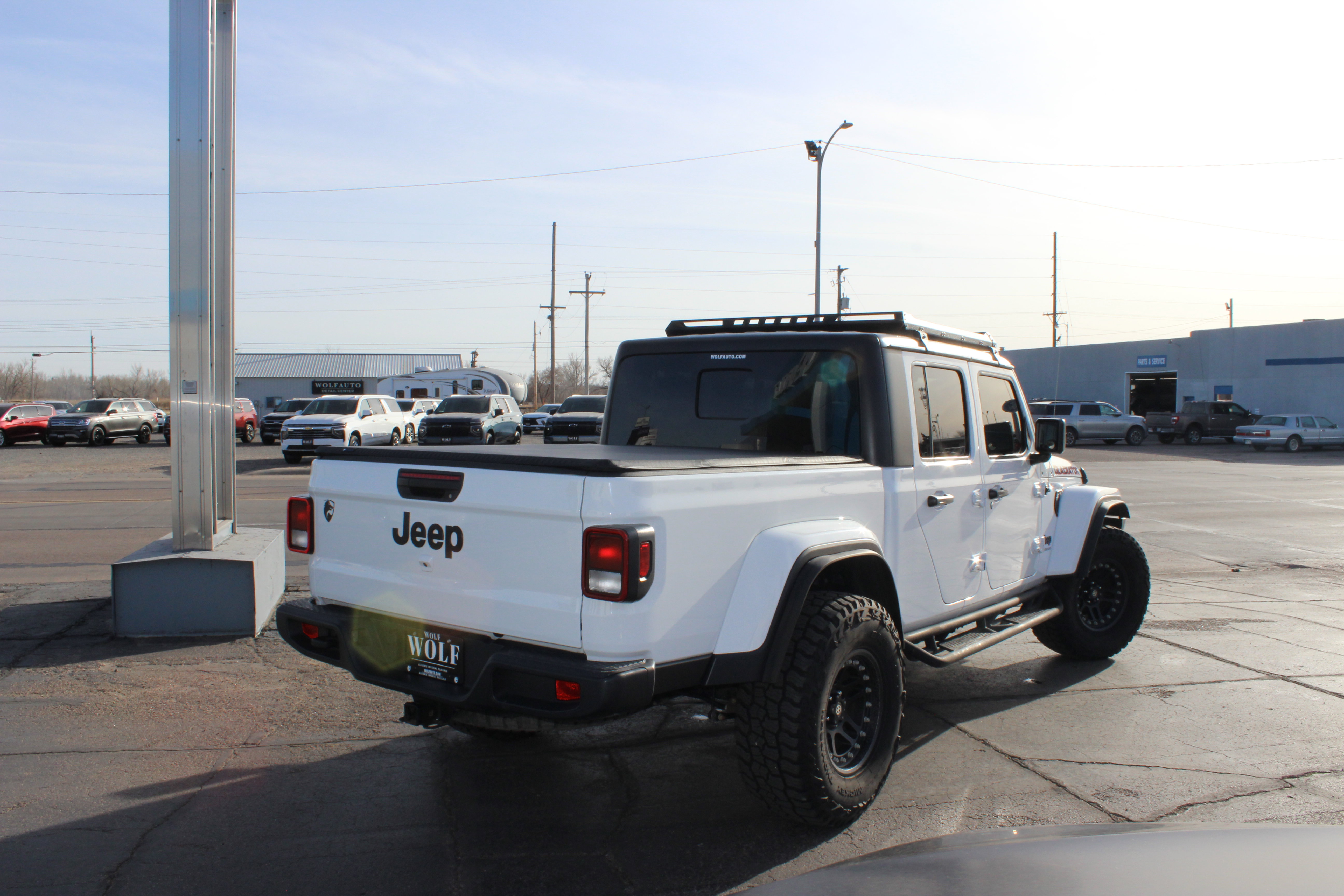 Used 2020 Jeep Gladiator Sport AWD/4WD image 6