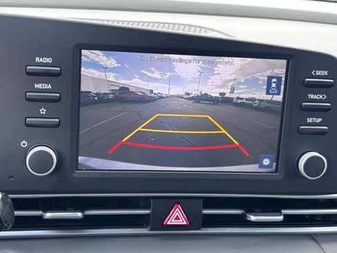 Used 2021 Hyundai Elantra SEL FWD image 29