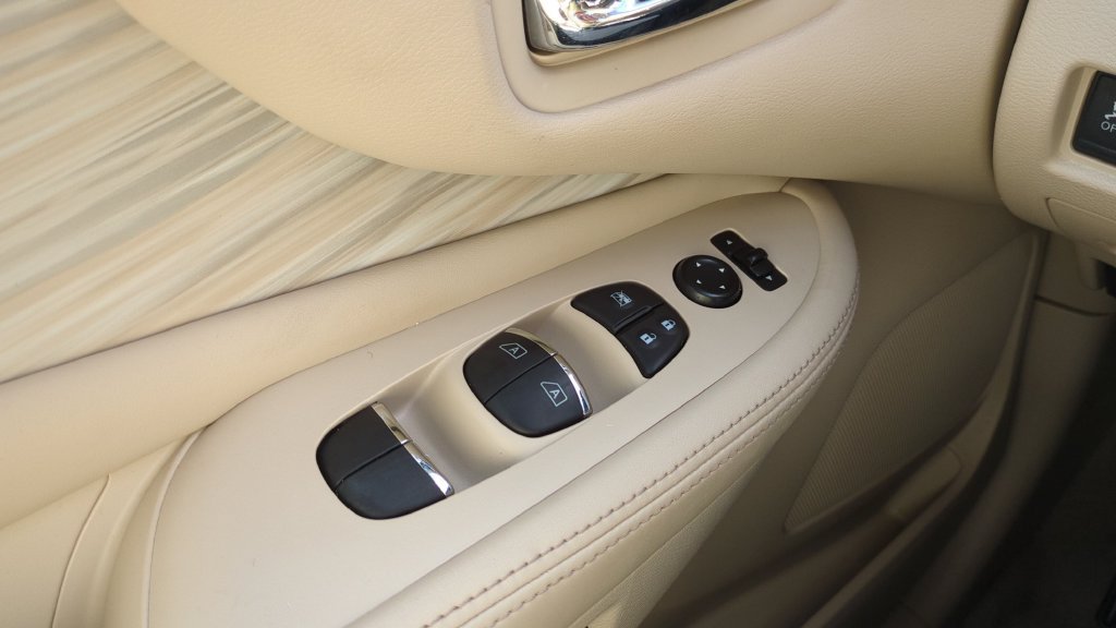 Used 2015 Nissan Murano Platinum w/ Platinum Technology Package AWD/4WD image 20