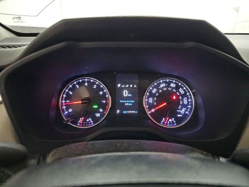 Used 2019 Toyota RAV4 XLE image 9