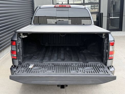 Used 2023 Nissan Frontier PRO-4X w/ Pro Convenience Package AWD/4WD image 13