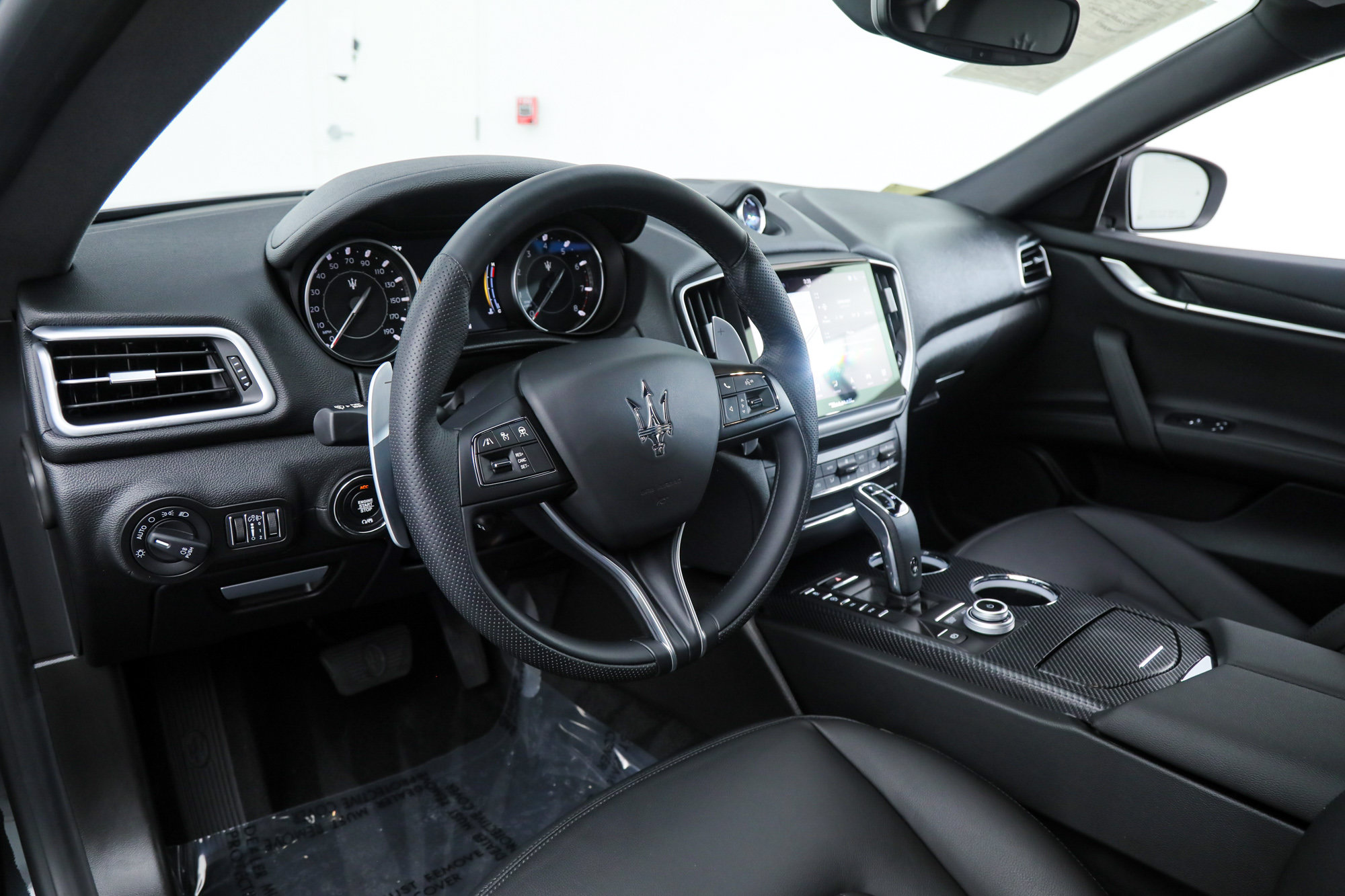 Certified 2022 Maserati Ghibli Modena RWD image 15