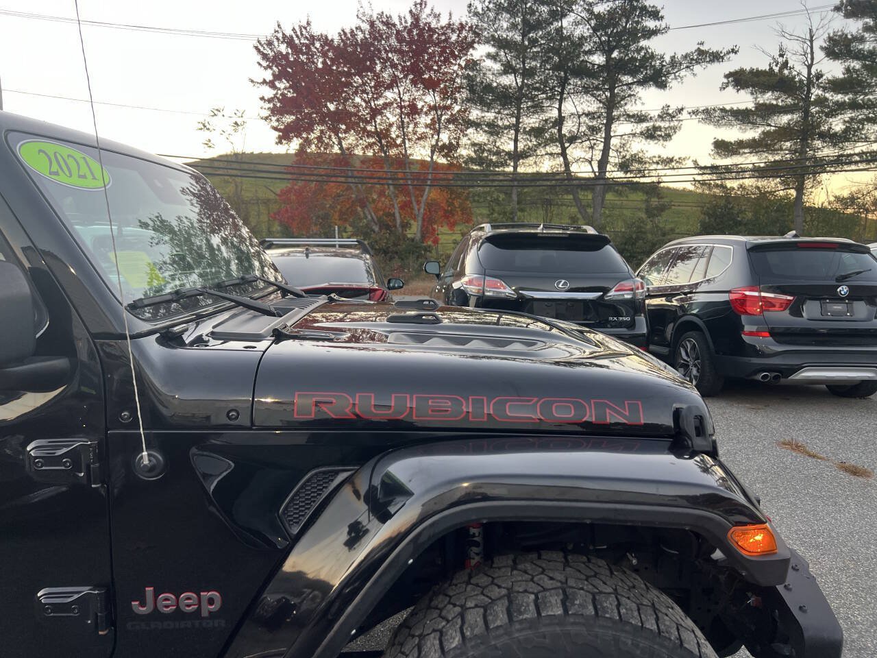 Used 2021 Jeep Gladiator Rubicon AWD/4WD image 9