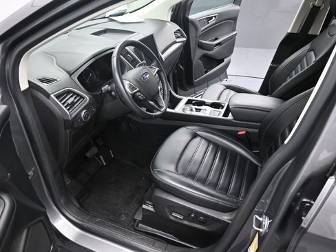 Used 2022 Ford Edge SEL w/ Convenience Package image 11