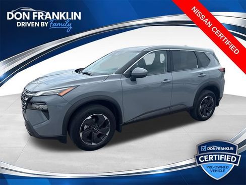 Certified 2026 Nissan Rogue SV AWD/4WD image 1