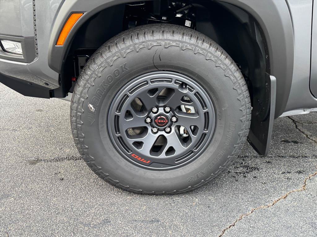 New 2026 Nissan Frontier PRO-4X w/ Tow Package AWD/4WD image 9