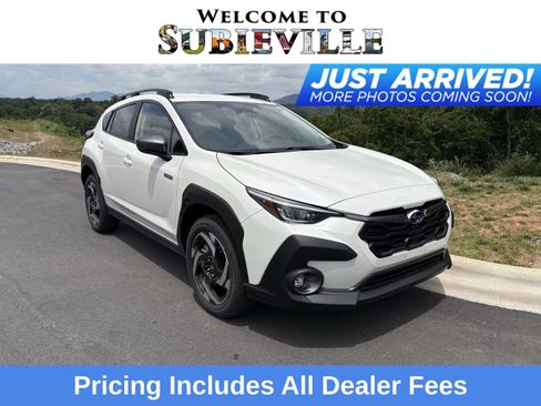 New 2026 Subaru Crosstrek 2.5i Limited w/ Crosstrek Mirror Package AWD/4WD image 1