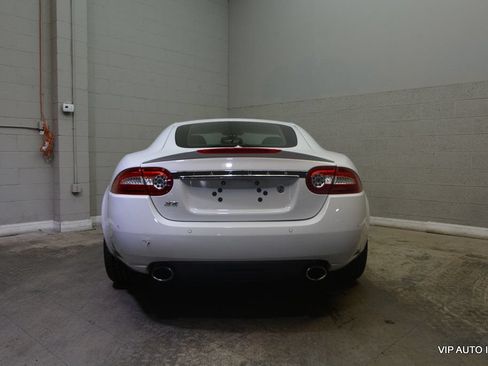 Used 2011 Jaguar XK Coupe RWD image 23