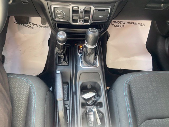 Used 2021 Jeep Wrangler Unlimited Sport AWD/4WD image 13