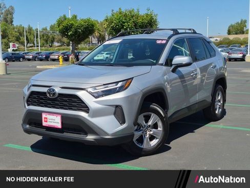 Certified 2025 Toyota RAV4 XLE FWD image 1