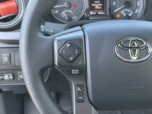 Used 2023 Toyota Tacoma TRD Sport AWD/4WD image 29