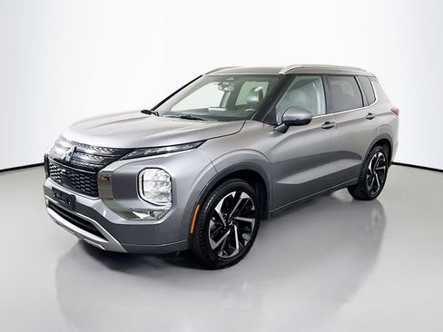 Used 2022 Mitsubishi Outlander SEL FWD image 4