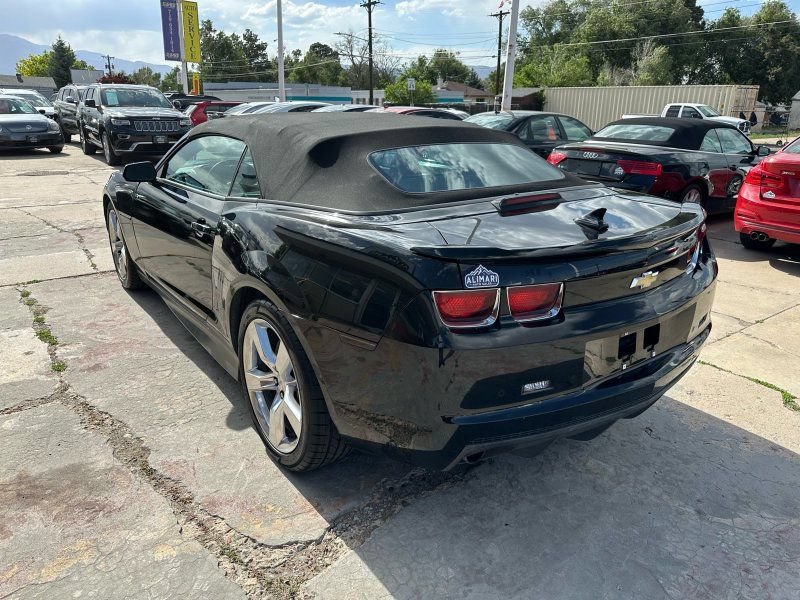 Used 2011 Chevrolet Camaro SS w/ LPO, Ground Effects Package RWD image 6