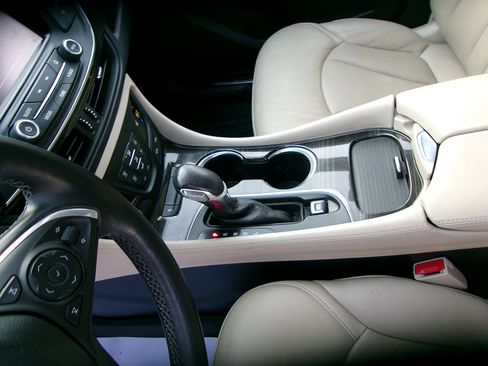 Used 2020 Buick Envision Essence image 14