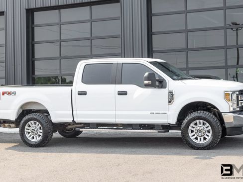 Used 2018 Ford F250 XL w/ STX Appearance Package AWD/4WD image 8