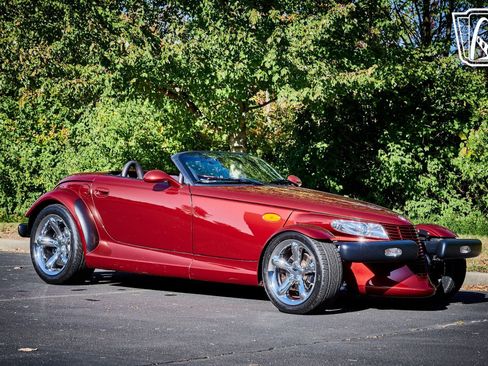 Used 2002 Chrysler Prowler image 21