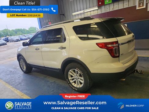 Used 2013 Ford Explorer XLT AWD/4WD image 3