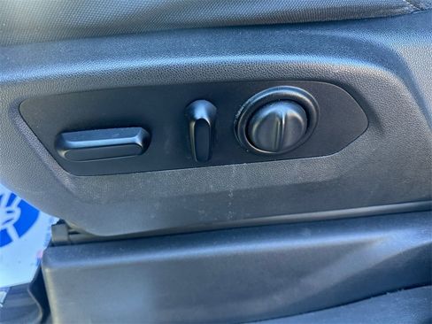 Used 2021 Chevrolet Silverado 1500 RST image 29