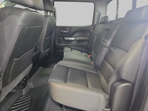 Used 2017 GMC Sierra 2500 SLT w/ All-Terrain HD Package AWD/4WD image 15