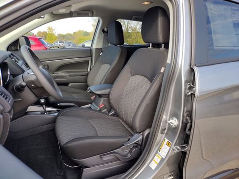 New 2025 Mitsubishi Outlander Sport ES image 6