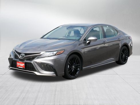 Certified 2024 Toyota Camry XSE FWD image 3