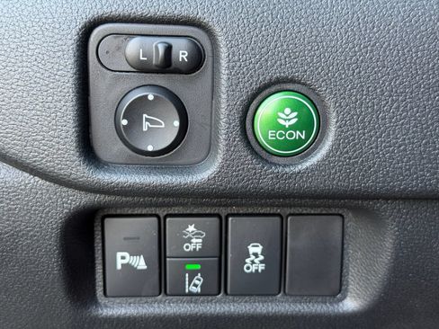 Used 2022 Honda Pilot Touring image 43