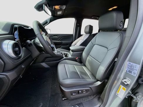 New 2026 Chevrolet Colorado LT w/ LT Convenience Package AWD/4WD image 23