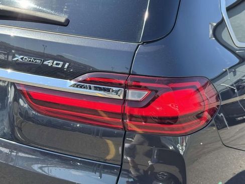 Used 2020 BMW X7 xDrive40i w/ Premium Package AWD/4WD image 13
